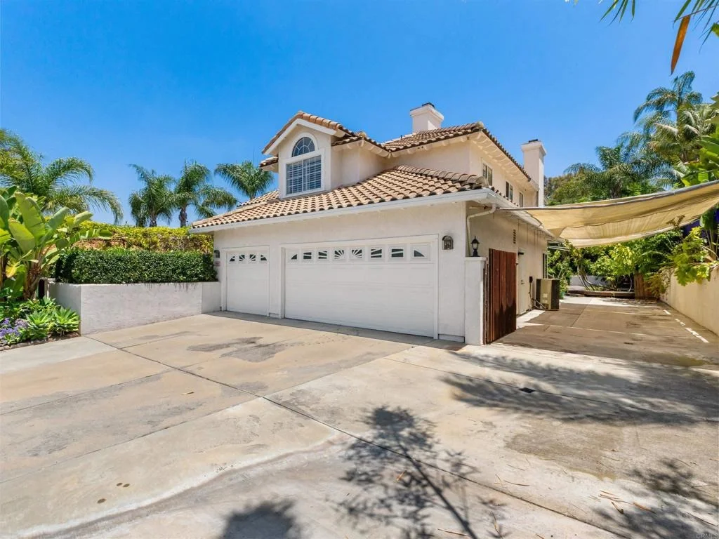 Photo of 5151 Bella Colina Street