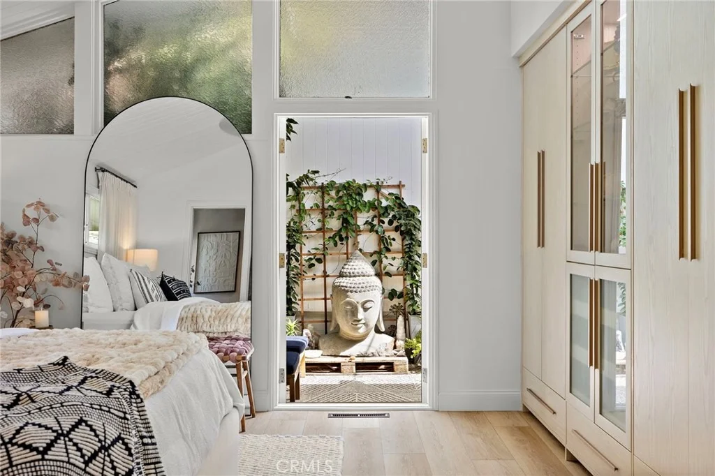 Photo of 259 Beverly