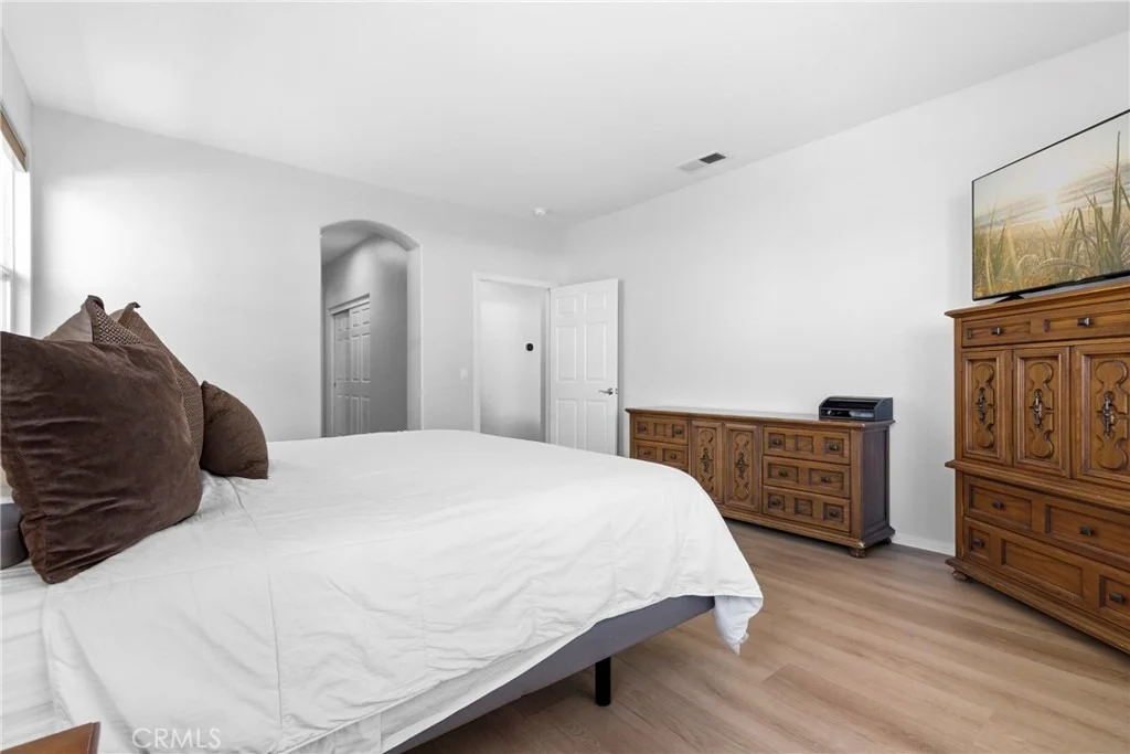 Photo of 31580 Royal Oaks