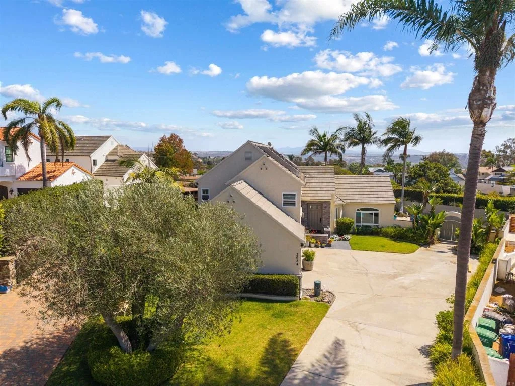 Photo of 3684 Maria Ln