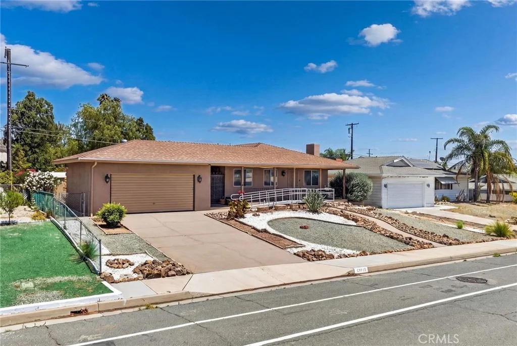 Photo of 29078 Bradley Road