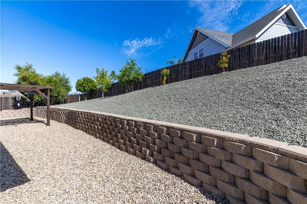 Photo of 2225 Holly Drive