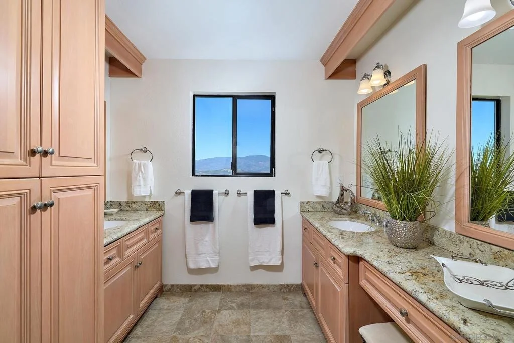 Photo of 13588 Mcnally