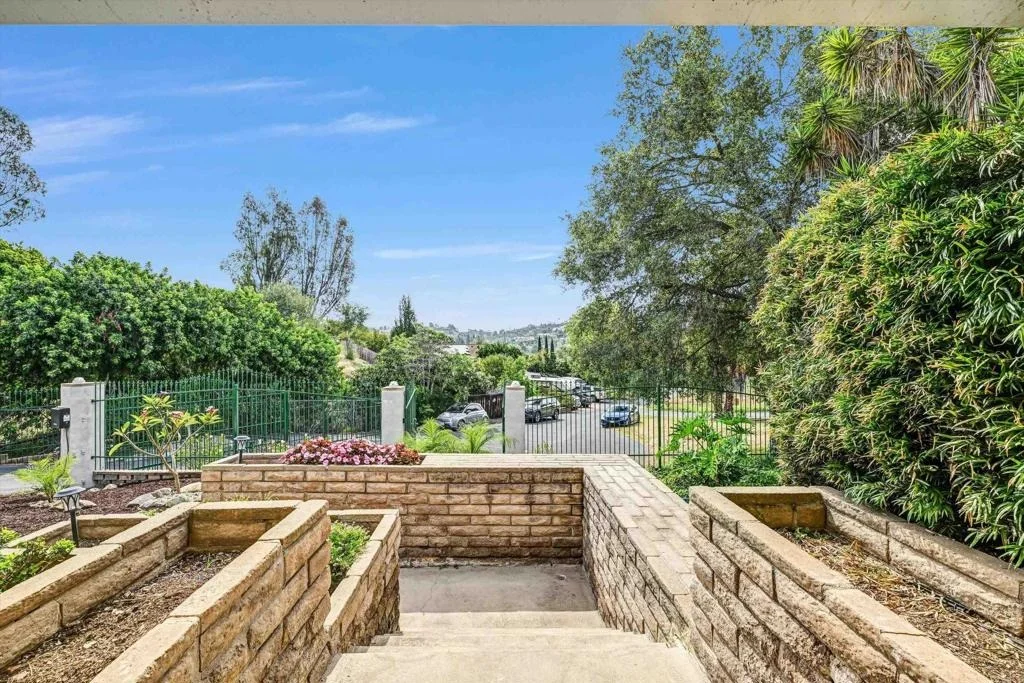 Photo of 3056 Overhill Drive