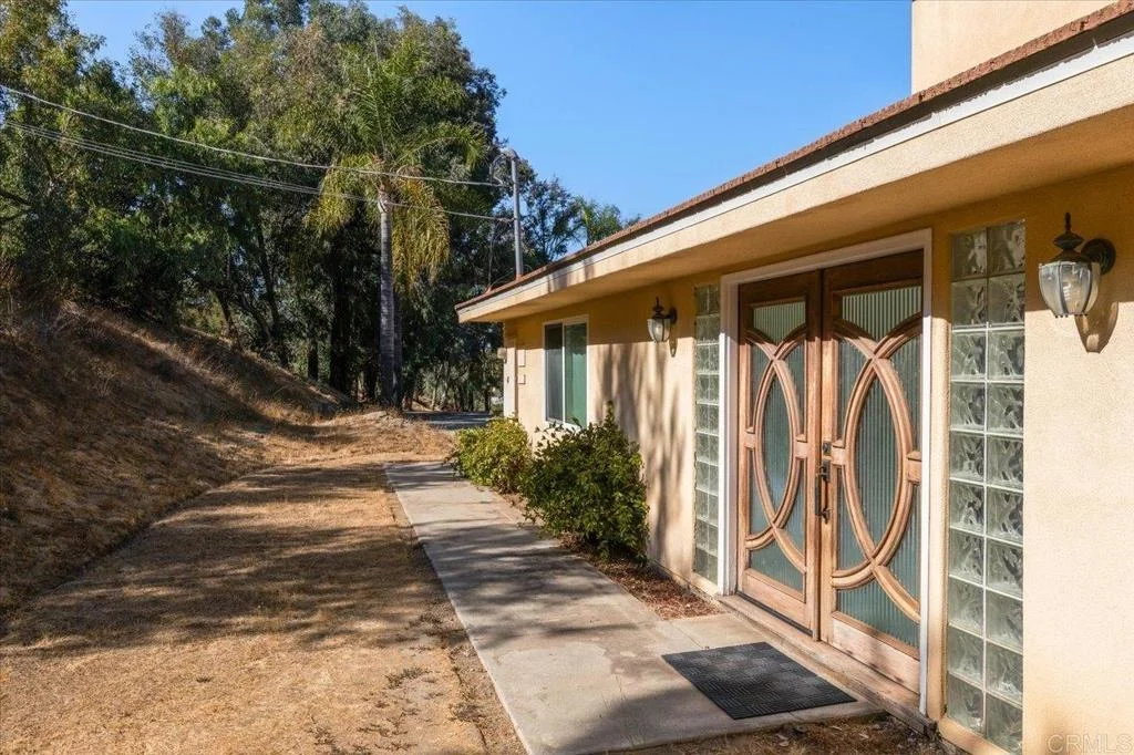 Photo of 13413 Mirar De Valle