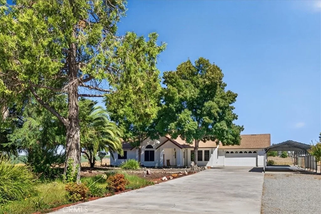 Photo of 6838 County Road 18