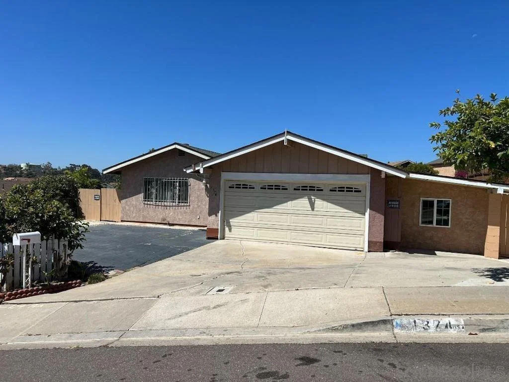 Photo of 1374 Leaf Terrace