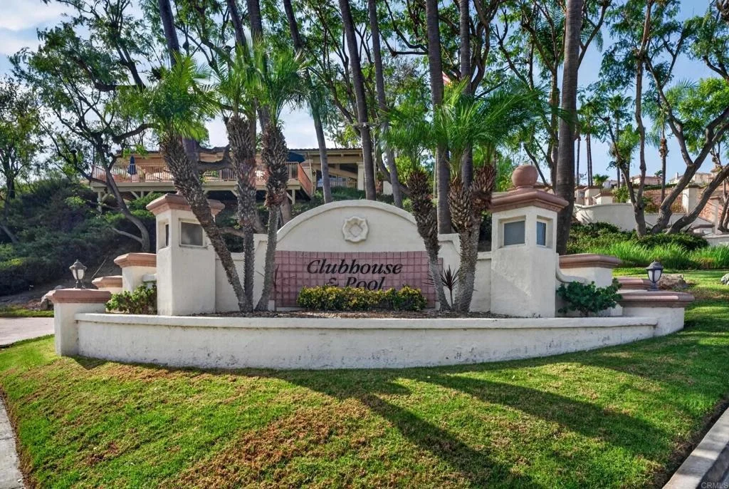 Photo of 10441 Lake Breeze Drive