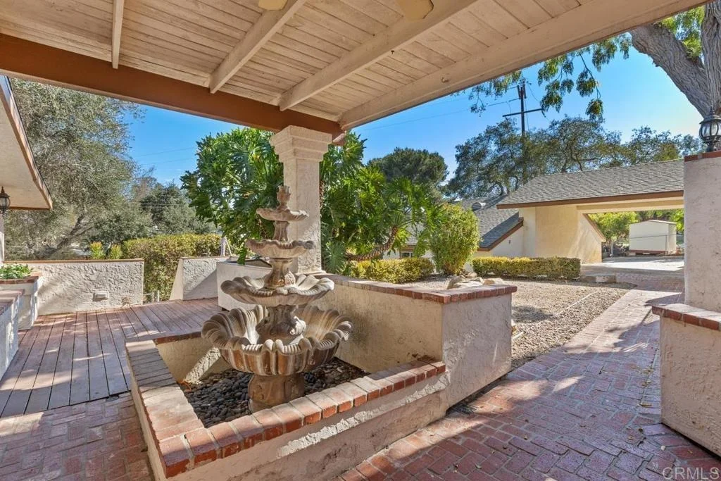 Photo of 10287 Canyon Drive
