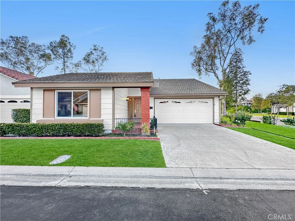 Photo of 28402 Pacheco