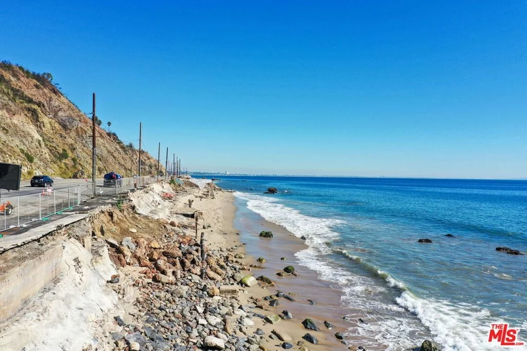 Photo of 20314 Pacific Coast Highway