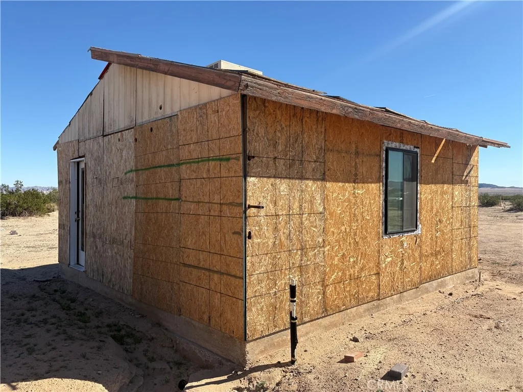 Photo of 85875 Diamond Bar Road