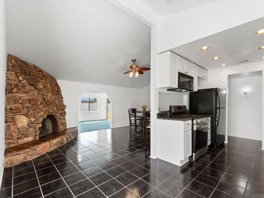 Photo of 811 Earth Drive