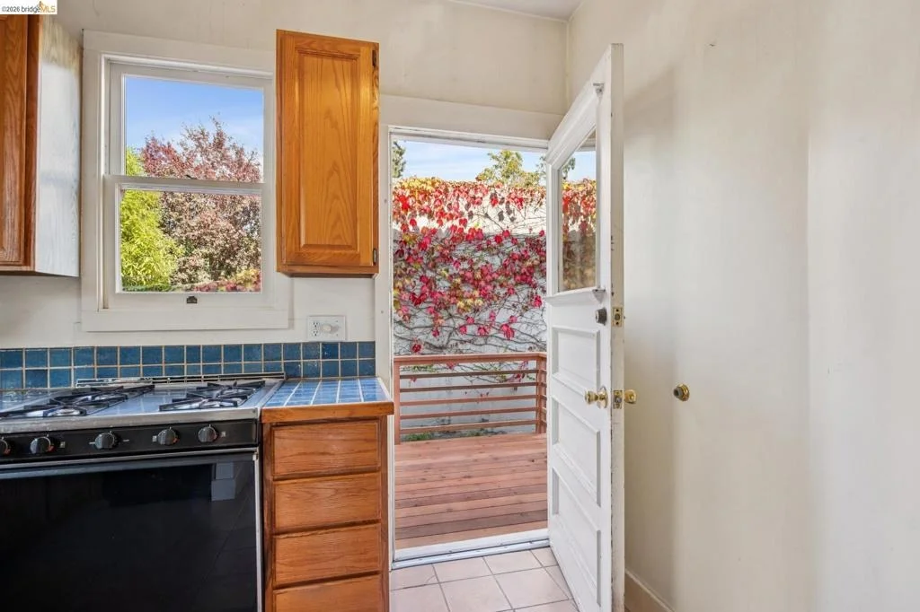 Photo of Unit A at 1711 Milvia