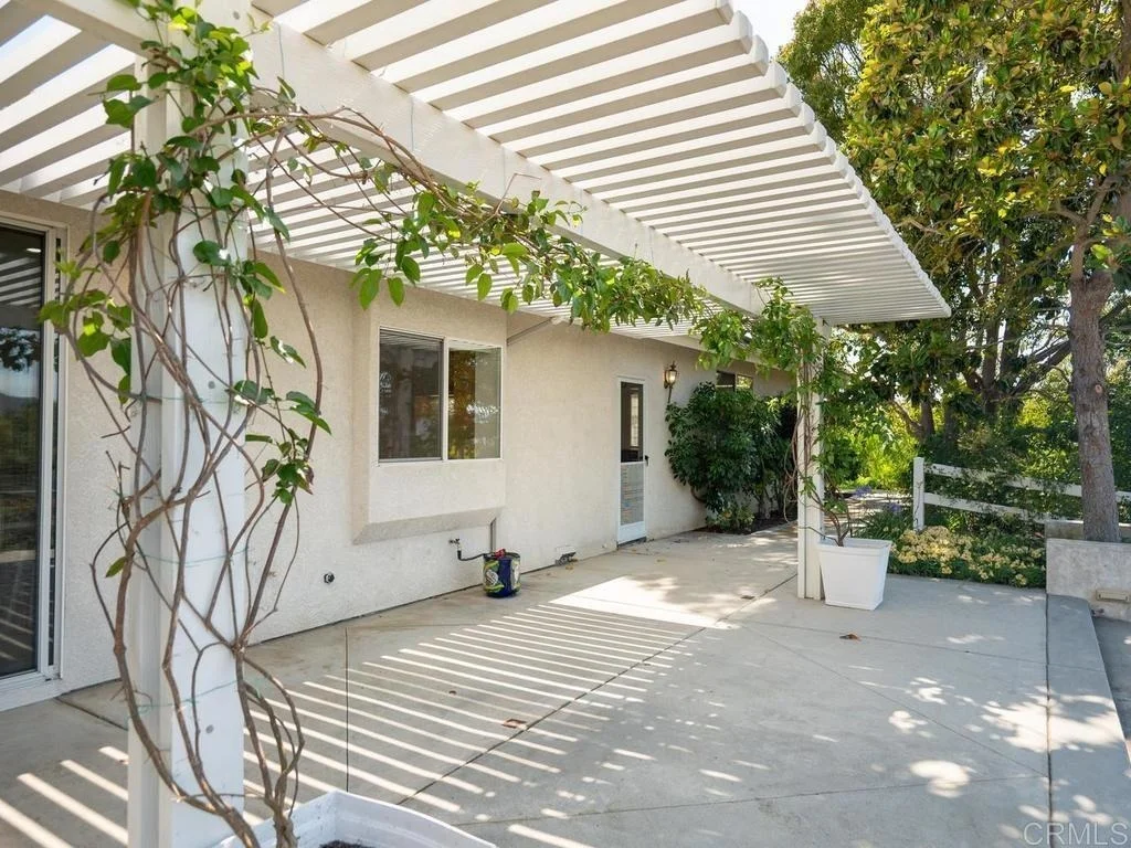 Photo of 1453 Margarita Glen