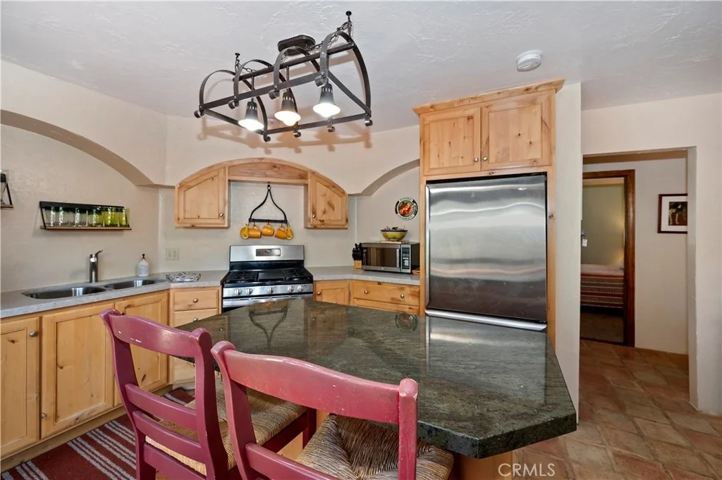 Photo of 904 Raleigh Drive