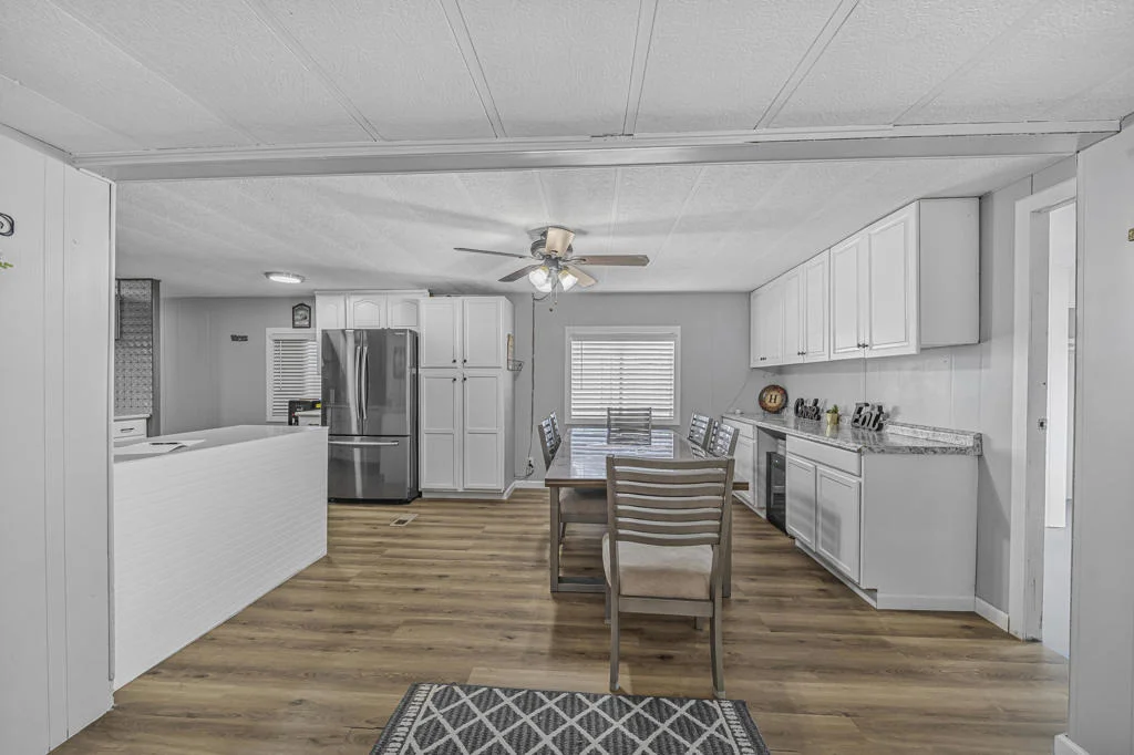 Photo of 3411 Thermal Place