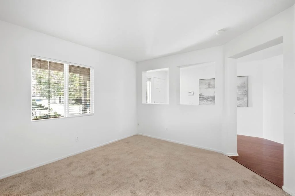 Photo of 1009 Longfellow Court
