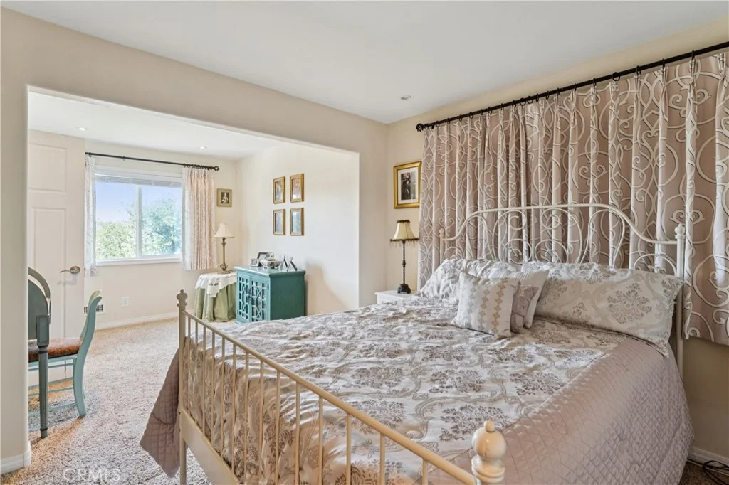Photo of 1298 Yellowstone Drive