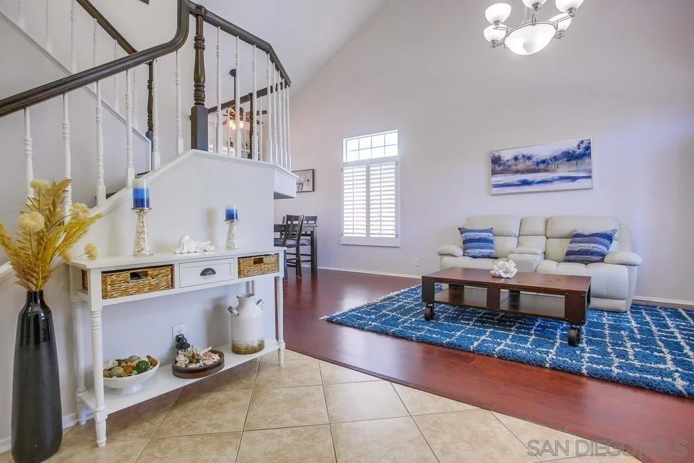Photo of 473 Avenida Canora