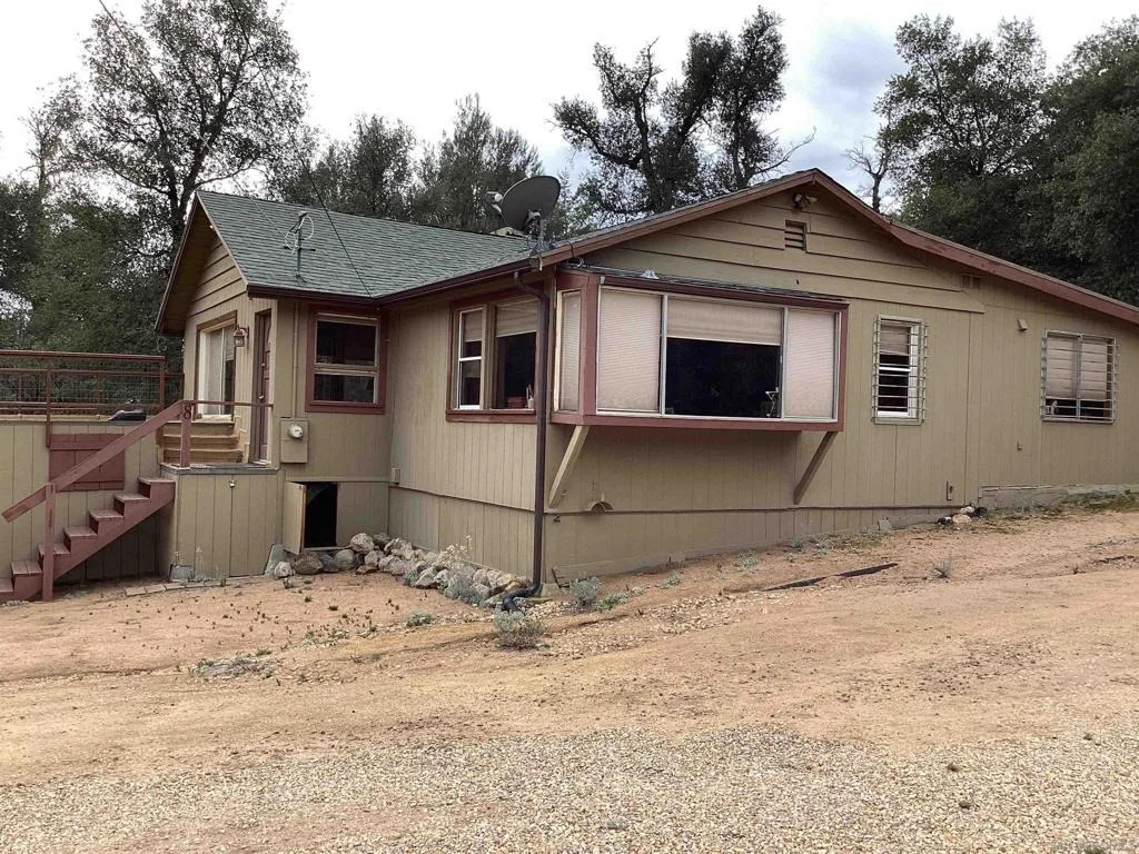 Photo of 8 Pine Creek Rd