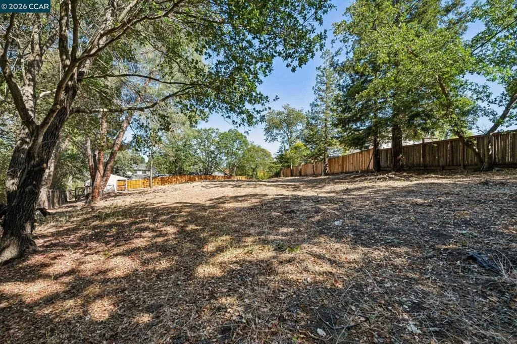 Photo of 2050 Buttner Rd