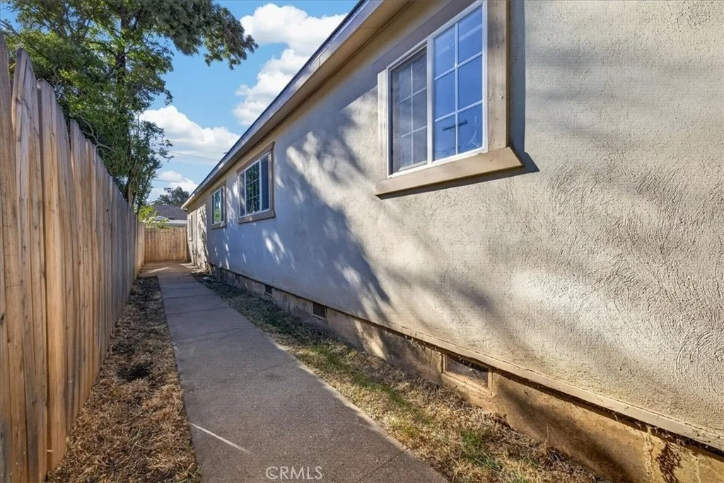 Photo of 1635 Alvord Place