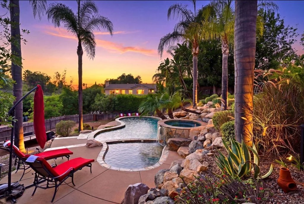 Photo of 2602 Canyon Crest Drive