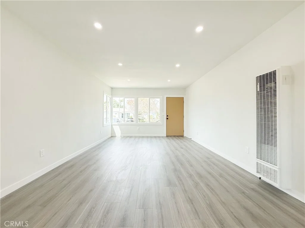 Photo of 315 W Cedar Street