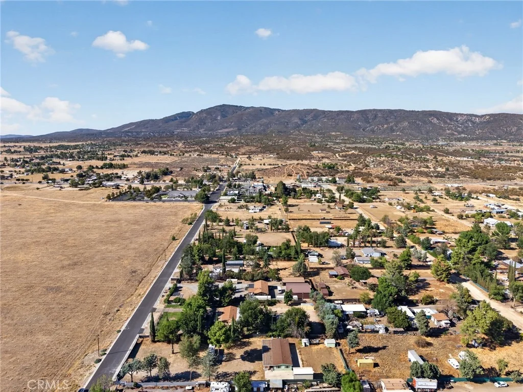 Photo of 39346 Contreras