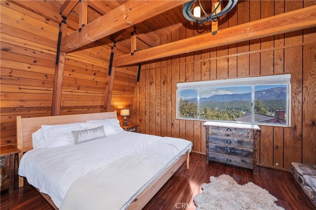 Photo of 1100 Cedar Mountain