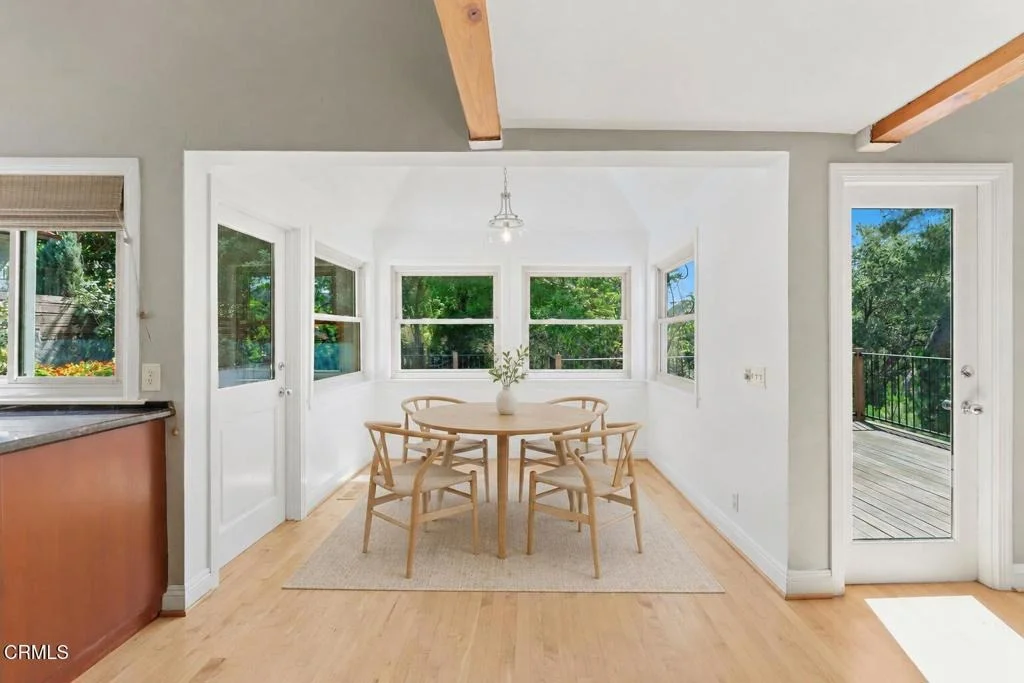 Photo of 405 Woodcliffe Road