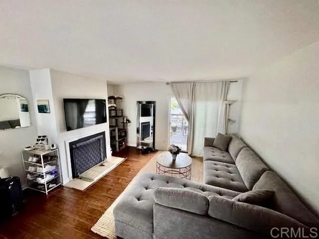 Photo of 1034 3rd Street