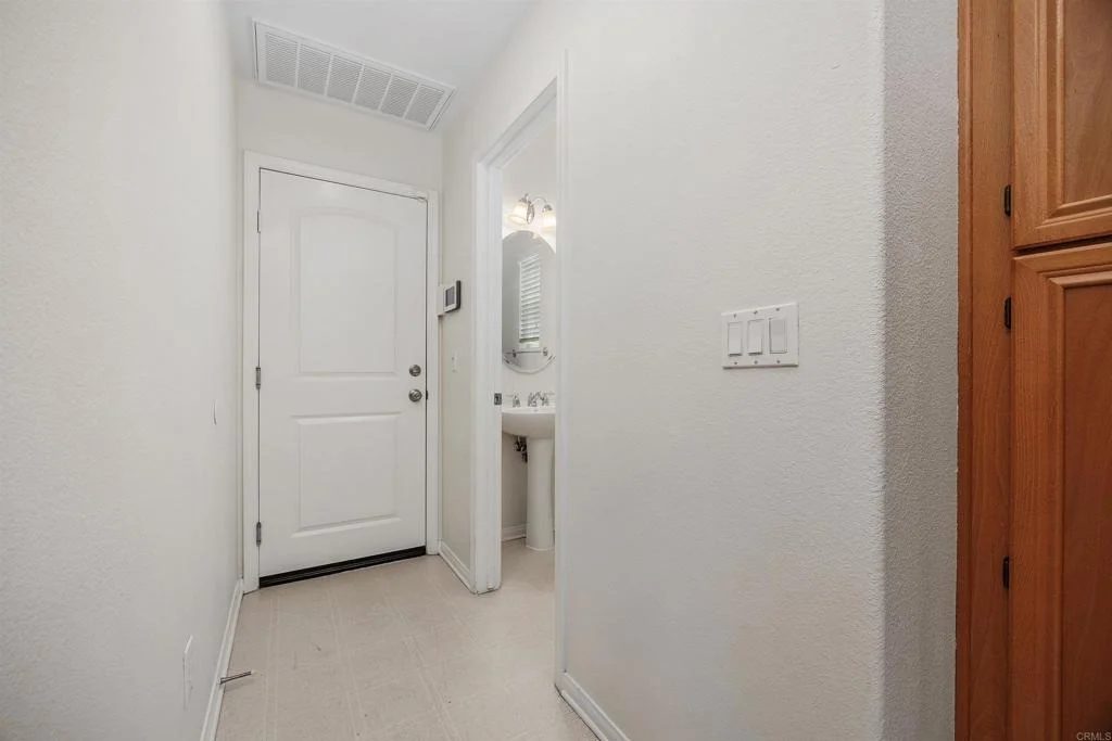 Photo of 1494 Mosaic Glen
