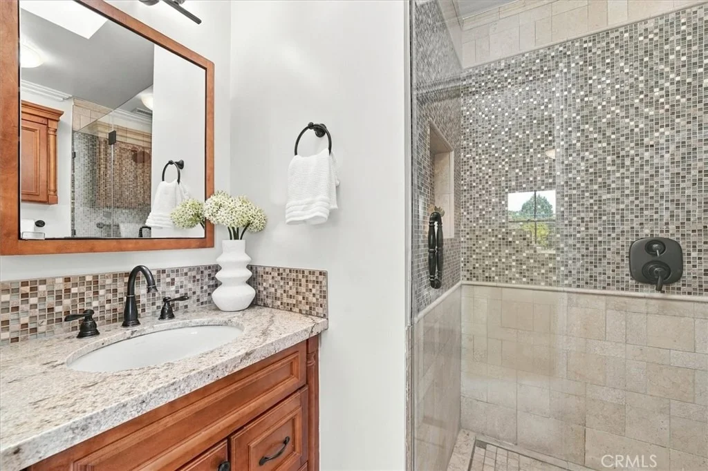 Photo of 4021 Via Valmonte