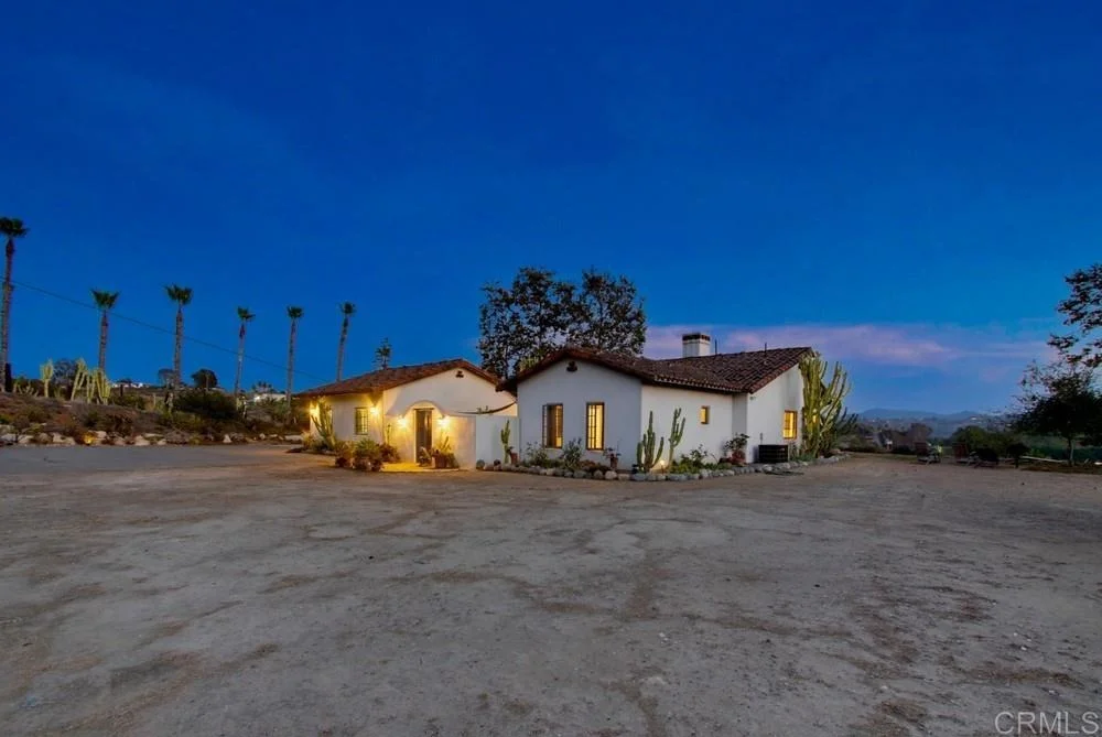 Photo of 6944 West Lilac