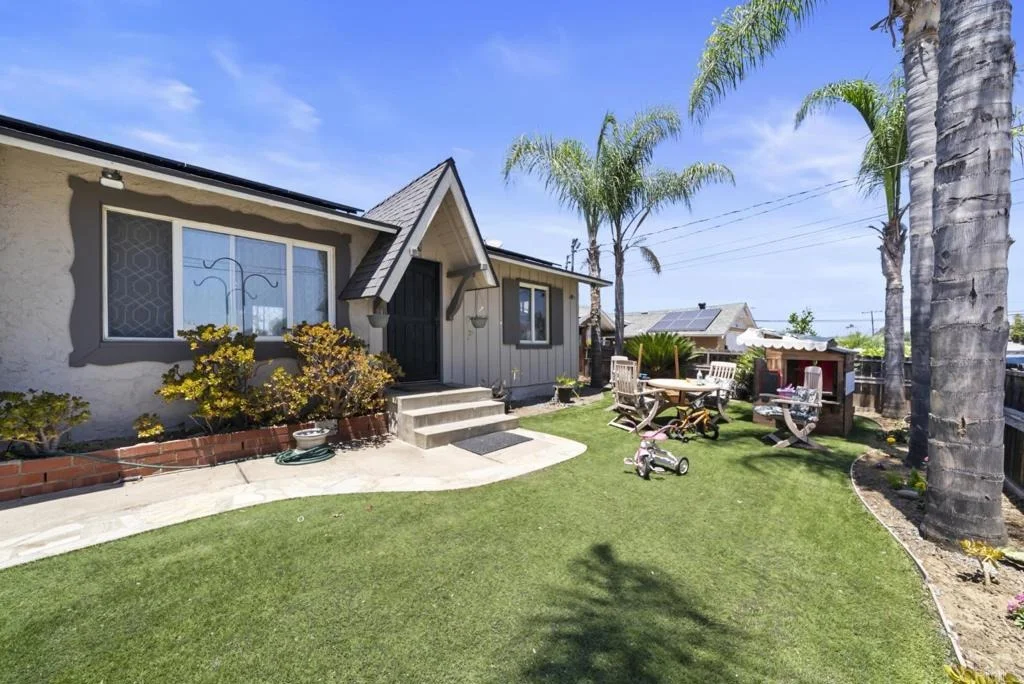 Photo of 826 Ellen Lane