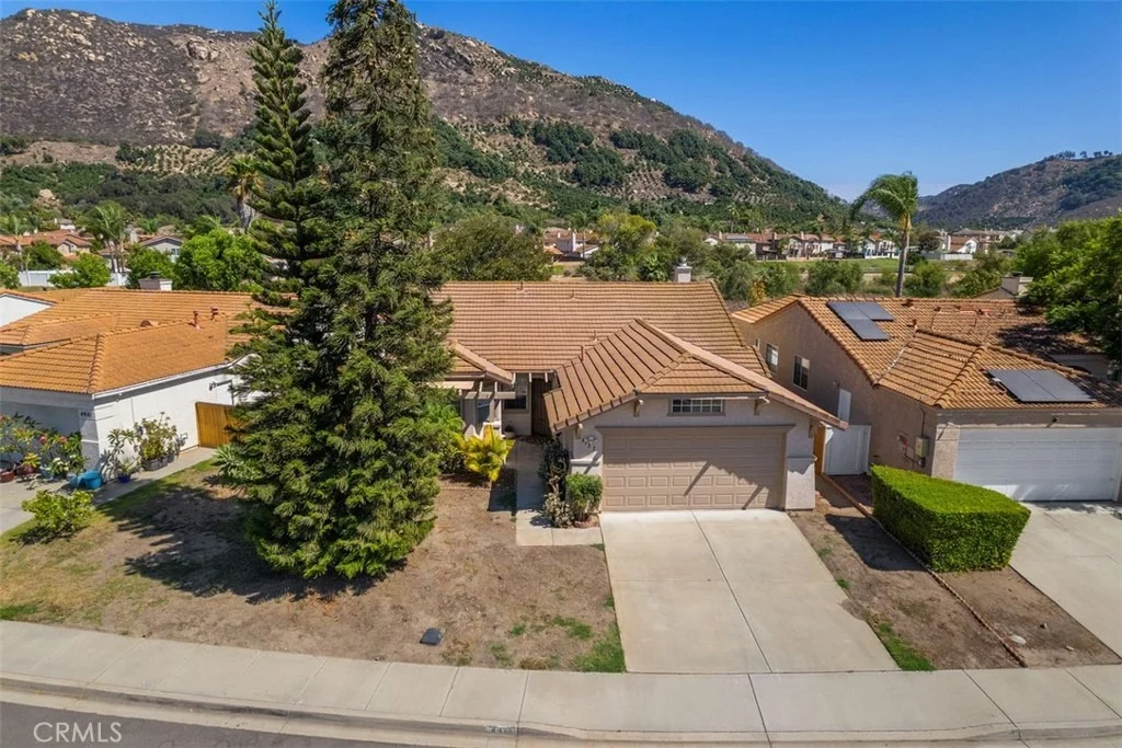 Photo of 4933 Lake Shore Court