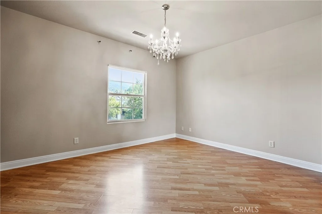 Photo of 1055 Lowry Ranch