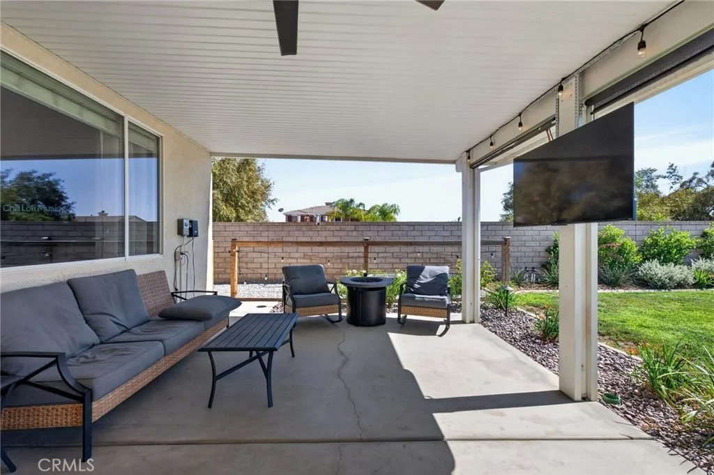 Photo of 31081 Cedar Oak Road