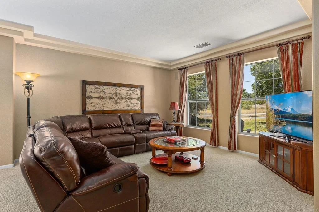 Photo of 2445 Southern Oak Road