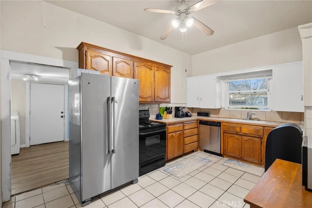 Photo of 855 Johnson