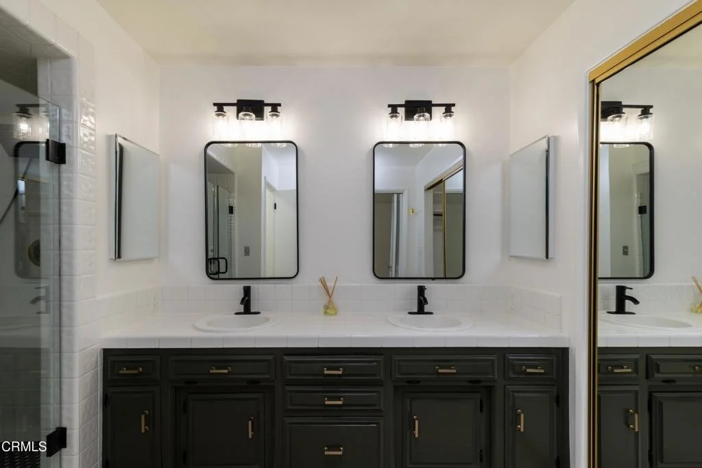 Photo of 9408 Meadow Leaf Court