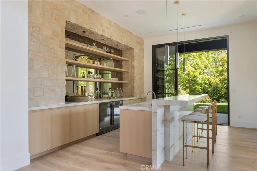 Photo of 24341 ROLLING VIEW Road
