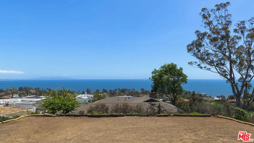 Photo of 729 Enchanted Way
