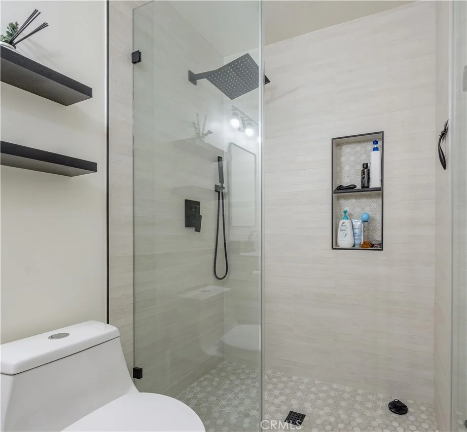 Photo of 8614 Camelia