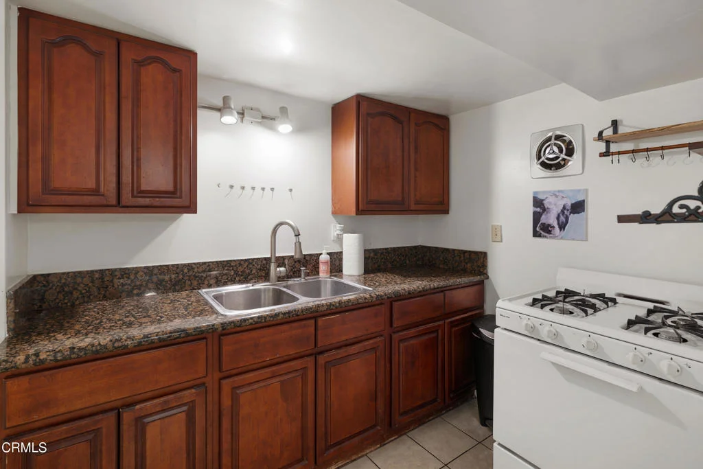 Photo of 3526 Fairchild Street