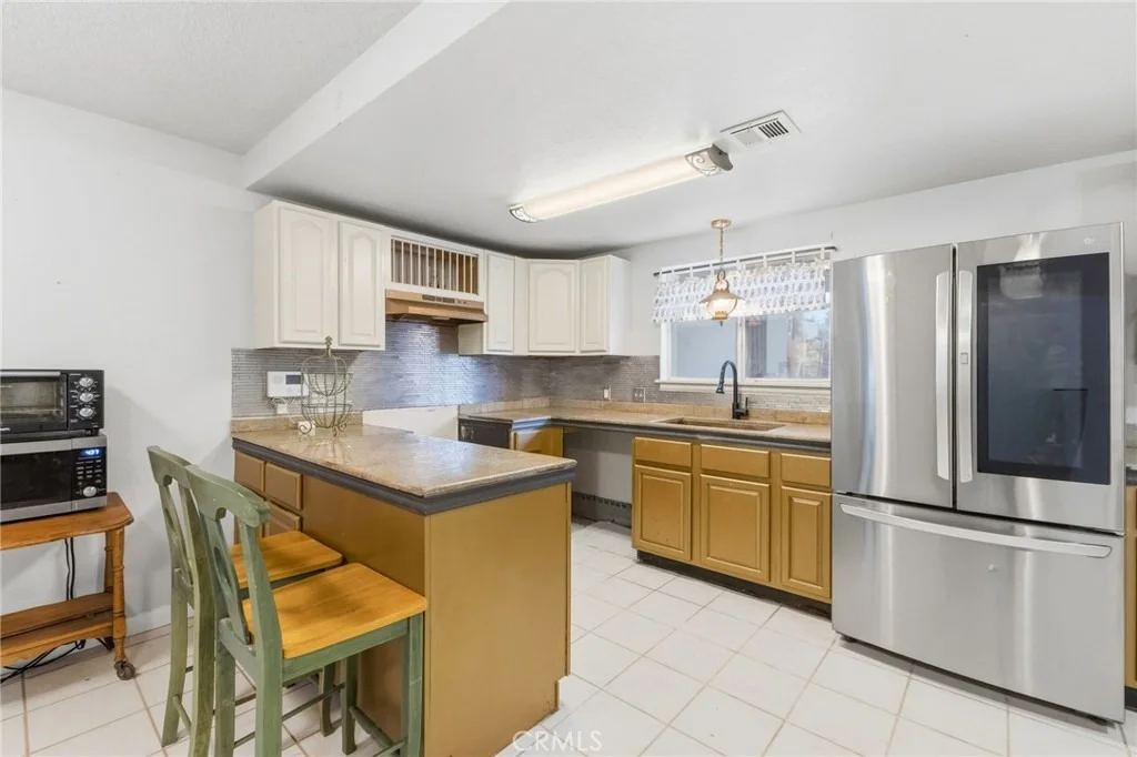 Photo of 96 W Repplier Road