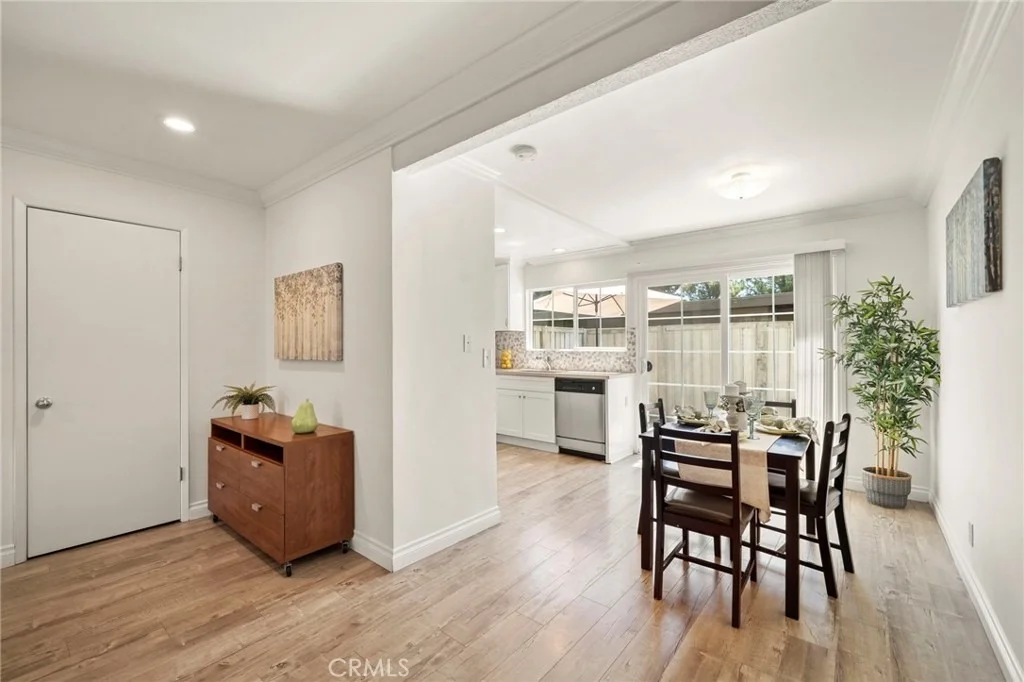 Photo of 63 Streamwood