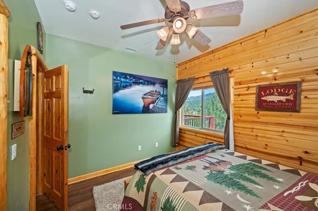 Photo of 41971 Tamarack